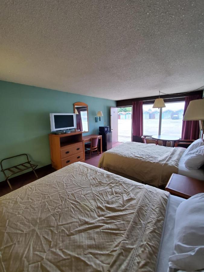 Gray Plaza Motel West Frankfort Dış mekan fotoğraf