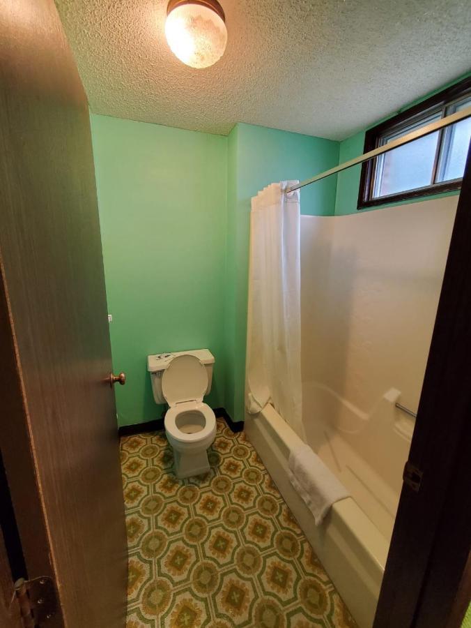 Gray Plaza Motel West Frankfort Dış mekan fotoğraf